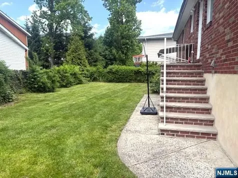 34 Marjorie Terrace Englewood Cliffs NJ 07632