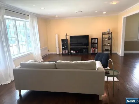 34 Marjorie Terrace Englewood Cliffs NJ 07632