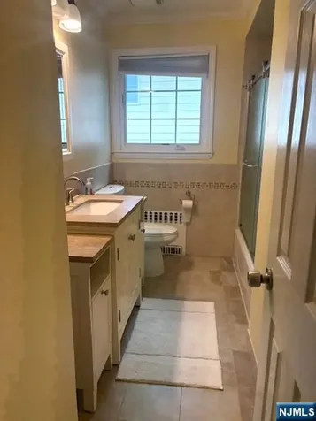 34 Marjorie Terrace Englewood Cliffs NJ 07632