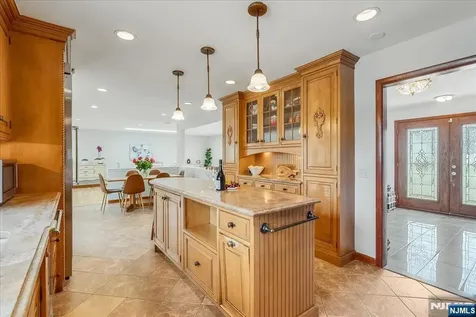 670 Swathmore Lane Paramus NJ 07652
