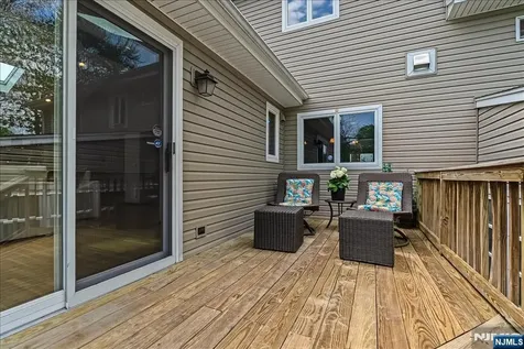 670 Swathmore Lane Paramus NJ 07652