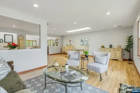 670 Swathmore Lane Paramus NJ 07652
