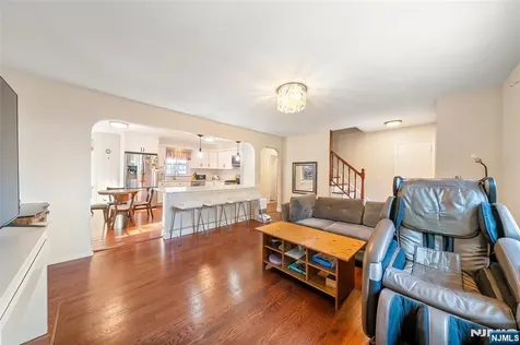 553 Ray Avenue Ridgefield NJ 07657