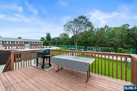 531 Chestnut Place Teaneck NJ 07666