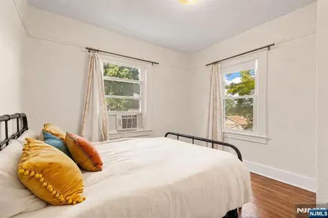 51 Ridgehurst Road West Orange NJ 07052