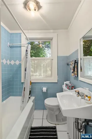51 Ridgehurst Road West Orange NJ 07052