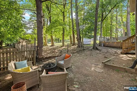 51 Ridgehurst Road West Orange NJ 07052
