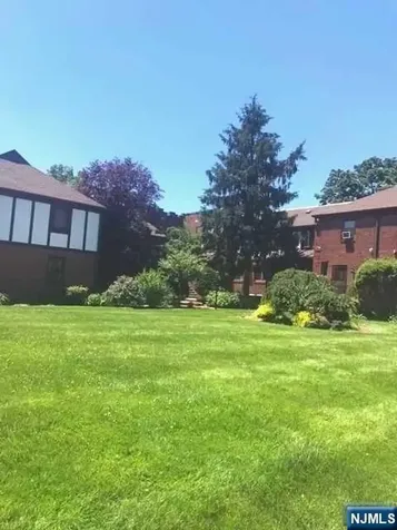 520 Broad Avenue Englewood NJ 07631