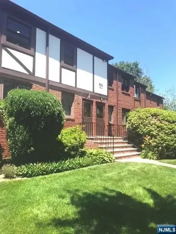 520 Broad Avenue Englewood NJ 07631