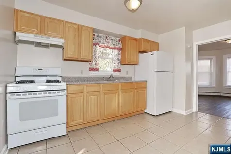 68 Mohawk Avenue Hawthorne NJ 07506