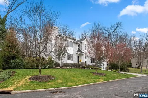 55 Cedar Street Cresskill NJ 07626