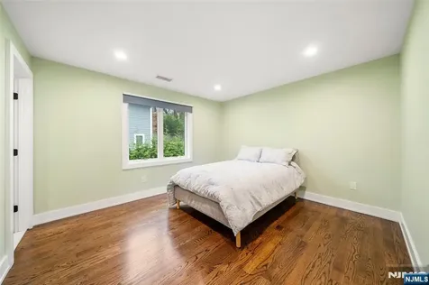 55 Cedar Street Cresskill NJ 07626