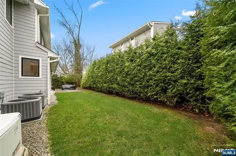 55 Cedar Street Cresskill NJ 07626