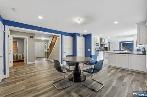 1271 Alicia Avenue Teaneck NJ 07666
