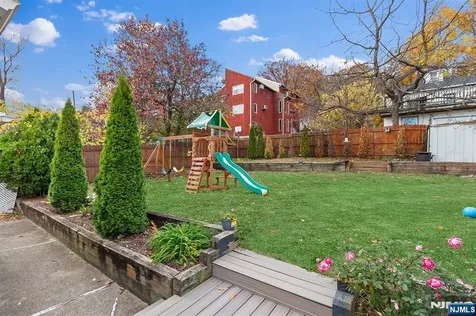 34 Avenue B Haledon NJ 07508