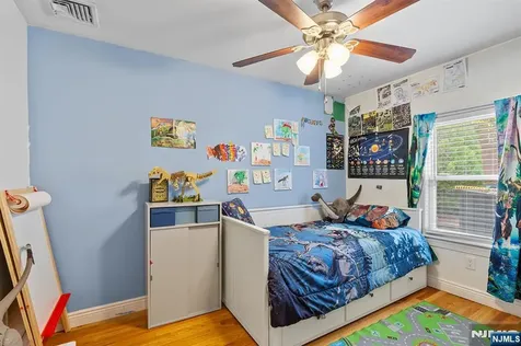 34 Avenue B Haledon NJ 07508