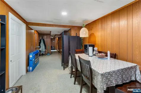 19 Albert Street North Arlington NJ 07031