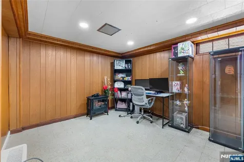 19 Albert Street North Arlington NJ 07031