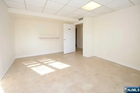 89 W Ridgewood Avenue Ridgewood NJ 07450