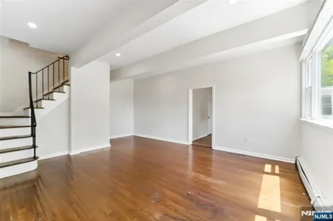 42 Ridgewood Avenue Paramus NJ 07652