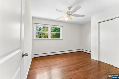 42 Ridgewood Avenue Paramus NJ 07652
