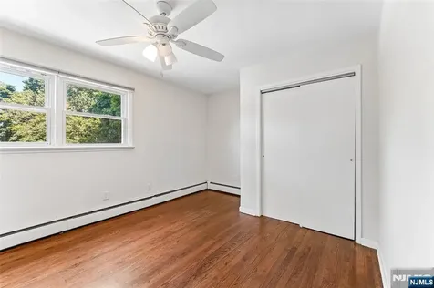 42 Ridgewood Avenue Paramus NJ 07652