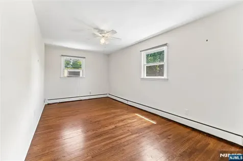 42 Ridgewood Avenue Paramus NJ 07652