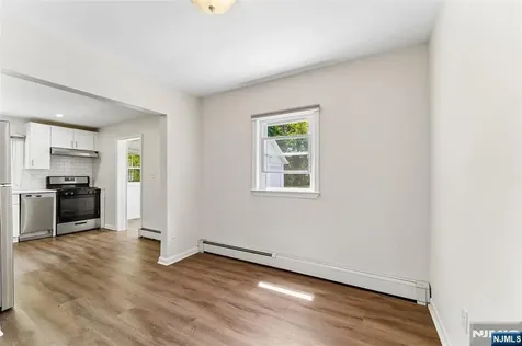 42 Ridgewood Avenue Paramus NJ 07652