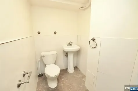 544 Springfield Avenue Newark NJ 07103