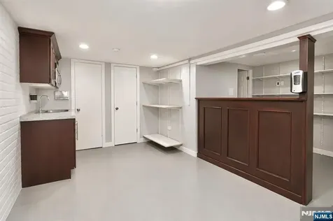 544 Springfield Avenue Newark NJ 07103