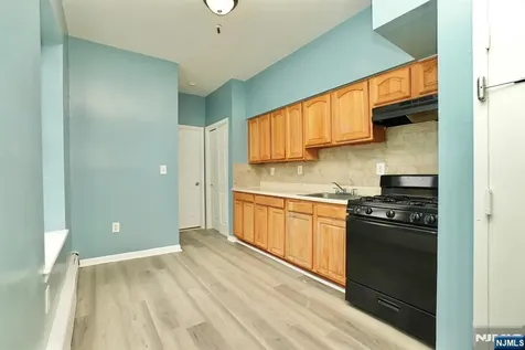 544 Springfield Avenue Newark NJ 07103