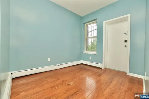 544 Springfield Avenue Newark NJ 07103