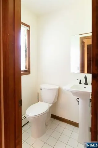 20 Michele Court Cresskill NJ 07626