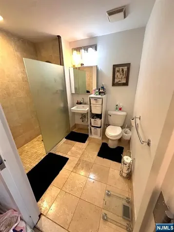 2000 West Street Union City NJ 07087
