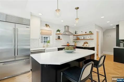2 Columbus Avenue Montclair NJ 07042