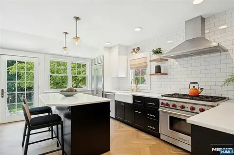 2 Columbus Avenue Montclair NJ 07042