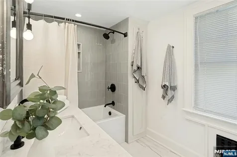 2 Columbus Avenue Montclair NJ 07042