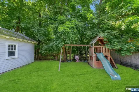 2 Columbus Avenue Montclair NJ 07042