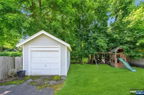 2 Columbus Avenue Montclair NJ 07042