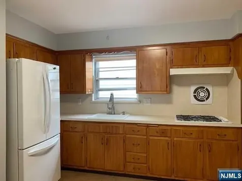 129-131 6th Street Fairview NJ 07022