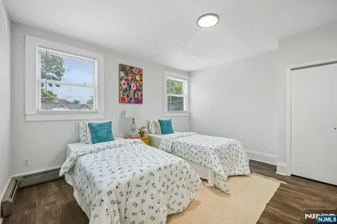 44-46 Gates Avenue Montclair NJ 07042