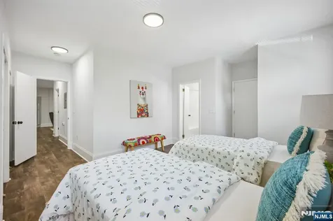 44-46 Gates Avenue Montclair NJ 07042
