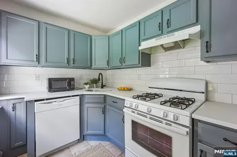 44-46 Gates Avenue Montclair NJ 07042