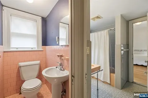 164 S Highwood Avenue Glen Rock NJ 07452