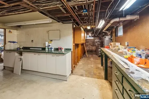 164 S Highwood Avenue Glen Rock NJ 07452