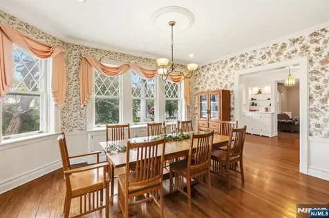 164 S Highwood Avenue Glen Rock NJ 07452