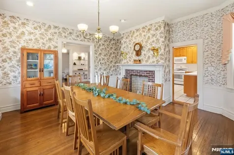 164 S Highwood Avenue Glen Rock NJ 07452
