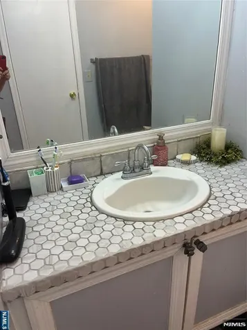 64 Brandt Street Little Ferry NJ 07643