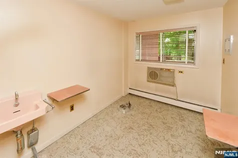 235 Godwin Avenue Wyckoff NJ 07481
