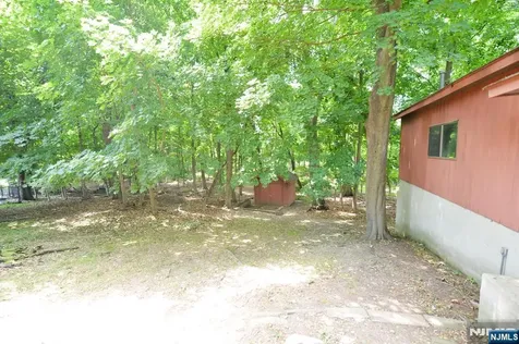 235 Godwin Avenue Wyckoff NJ 07481